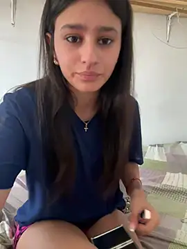 Snapshot of madison90 chatting on February 2, 2026, 5:01 pm madison90 online show from February 2, 2026, 5:01 pm