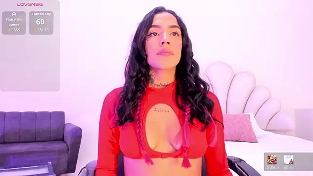 Snapshot of JazminRusso_ chatting on July 24, 2026, 4:30 am JazminRusso online show from July 24, 2026, 4:30 am