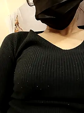 Shirya450 online show from February 3, 2026, 4:54 am