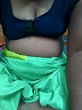 Snapshot of Roshni_20000 chatting on February 19, 2026, 7:05 am Roshni 20000 online show from February 19, 2026, 7:05 am