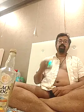 pervertedoc32m online show from May 25, 2026, 4:49 pm