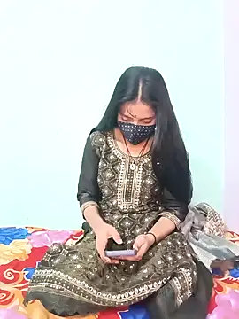 18 year old girl online show from March 21, 2026, 3:19 am