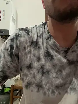 Snapshot of alessand180521 chatting on February 24, 2026, 4:08 pm alessand180521 online show from February 24, 2026, 4:08 pm