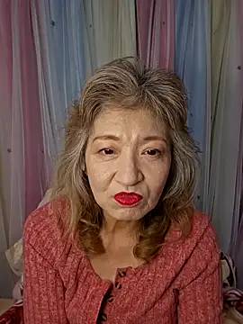 Snapshot of URAN429 chatting on February 6, 2026, 6:37 pm URAN429 online show from February 6, 2026, 6:37 pm