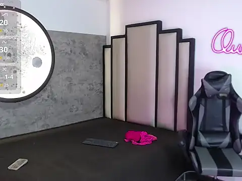 Philipp-Jones online show from February 21, 2026, 11:56 am