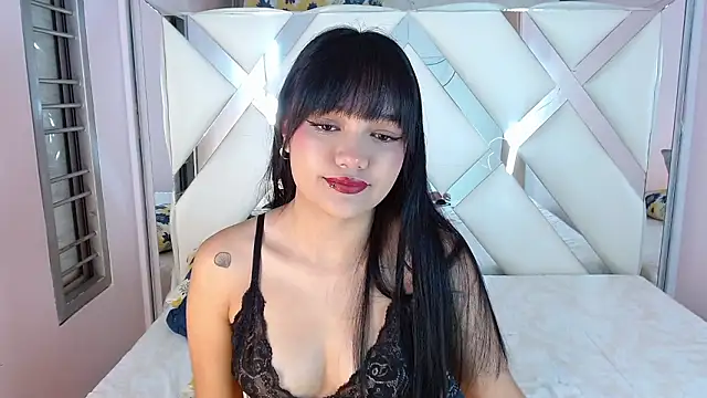 Snapshot of Kaytlin_James chatting on February 13, 2026, 12:16 pm Kaytlin James online show from February 13, 2026, 12:16 pm