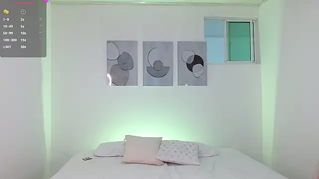 sandra smith 01 online show from February 13, 2026, 1:11 pm