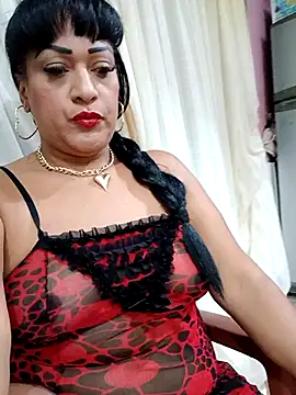 Snapshot of SabrinaColin chatting on June 13, 2026, 1:47 am SabrinaColin online show from June 13, 2026, 1:47 am