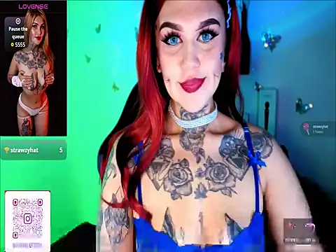 Snapshot of Zoeee_001 chatting on May 8, 2026, 6:50 am Zoeee 001 online show from May 8, 2026, 6:50 am