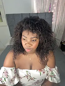 Snapshot of karlaebony chatting on February 19, 2026, 9:12 pm karlaebony online show from February 19, 2026, 9:12 pm