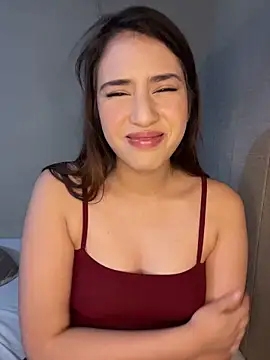 Snapshot of romyamo chatting on February 11, 2026, 3:39 am romyamo online show from February 11, 2026, 3:39 am