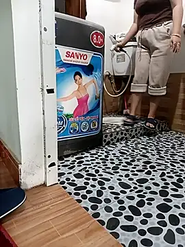 Tulip ii online show from March 12, 2026, 3:56 am