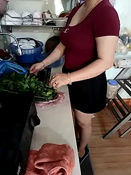 Snapshot of Tulip_ii chatting on March 1, 2026, 3:39 am Tulip ii online show from March 1, 2026, 3:39 am