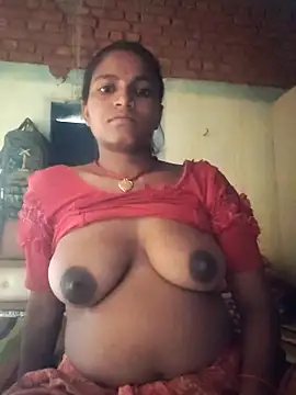 Snapshot of Gungun_thakur chatting on June 30, 2026, 8:36 am Gungun thakur online show from June 30, 2026, 8:36 am