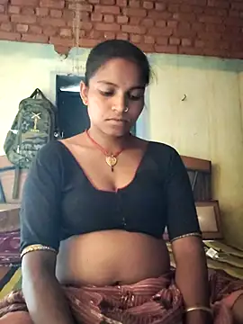 Snapshot of Gungun_thakur chatting on June 29, 2026, 6:42 am Gungun thakur online show from June 29, 2026, 6:42 am