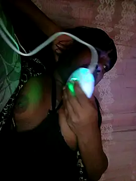 Hellentrans24 online show from April 14, 2026, 6:07 am