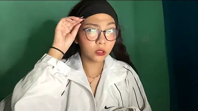 TerisaYellow online show from February 17, 2026, 1:08 pm