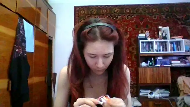 NickiKisinger online show from April 11, 2026, 7:45 am