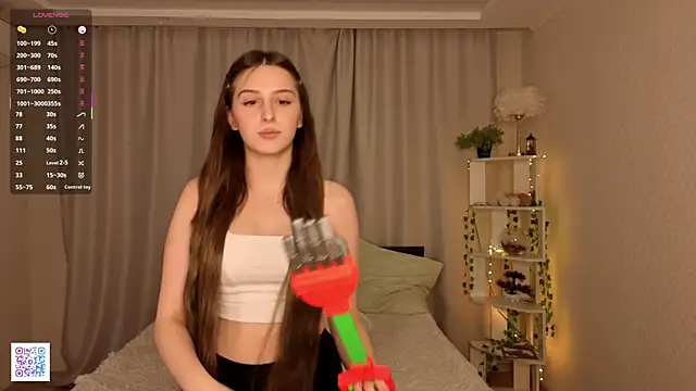 LeanneDinkle online show from March 27, 2026, 8:26 am