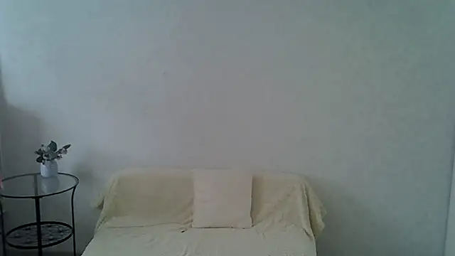 Opaldream online show from February 12, 2026, 9:31 am