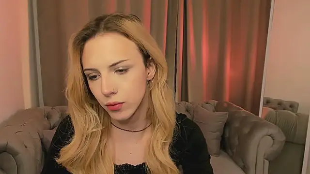 Tiffany  King online show from April 9, 2026, 5:42 am