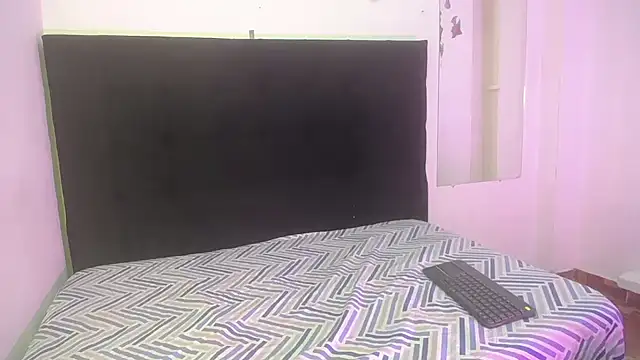 vlisper online show from March 2, 2026, 7:54 pm