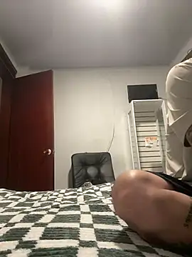 Snapshot of joeandlove chatting on February 12, 2026, 2:55 am joeandlove online show from February 12, 2026, 2:55 am