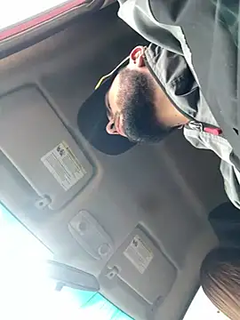 Snapshot of joeandlove chatting on January 31, 2026, 7:34 pm joeandlove online show from January 31, 2026, 7:34 pm