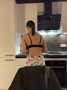 Just-Lilly online show from March 29, 2026, 3:35 pm