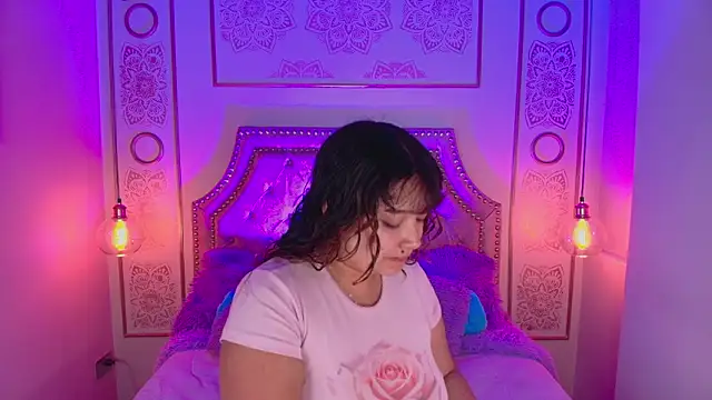 Honny Blaice  online show from February 25, 2026, 11:43 am