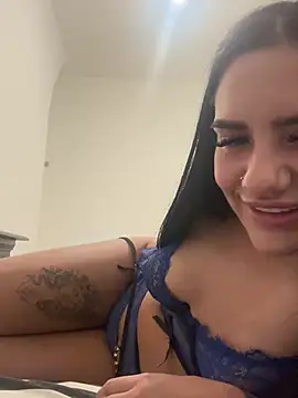 Nicole6421 online show from May 29, 2026, 10:38 pm