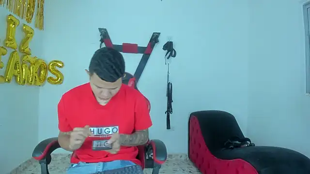 Snapshot of Steven_and_Camilo18 chatting on February 9, 2026, 11:30 am Steven and Camilo18 online show from February 9, 2026, 11:30 am