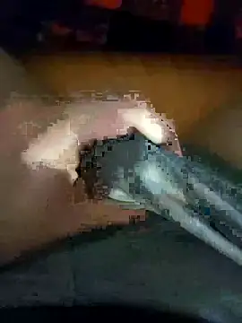 Snapshot of birzevkmeselesi chatting on February 8, 2026, 10:40 pm birzevkmeselesi online show from February 8, 2026, 10:40 pm