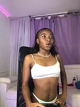 Snapshot of sharoon_cutee chatting on March 27, 2026, 1:12 pm sharoon cutee online show from March 27, 2026, 1:12 pm