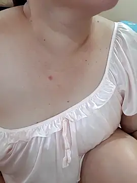 Yummyamasha online show from July 19, 2026, 3:15 am