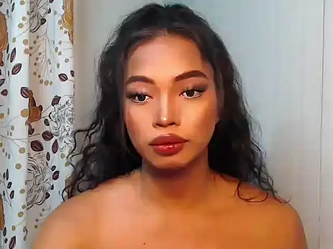 girlyteengrl online show from March 4, 2026, 2:14 pm