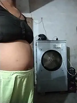 horny indian90 online show from May 20, 2026, 4:15 pm