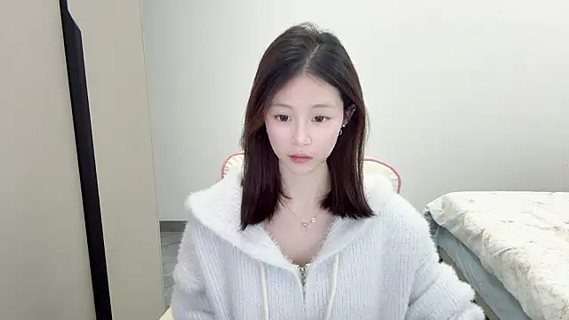 Snapshot of DYyyyyy-- chatting on February 10, 2026, 12:37 pm DYyyyyy-- online show from February 10, 2026, 12:37 pm