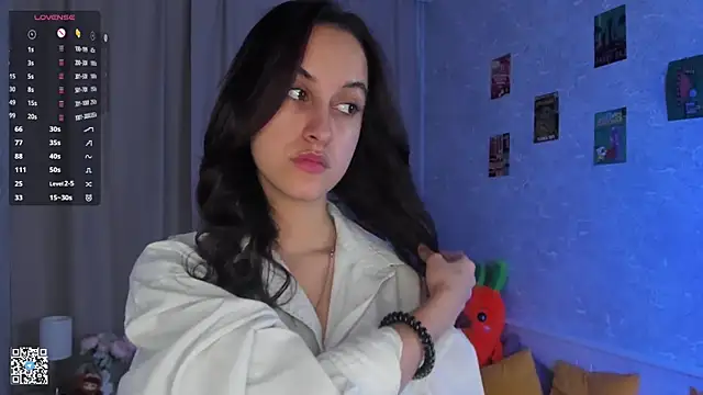 MarcelinaMei online show from February 8, 2026, 4:10 am