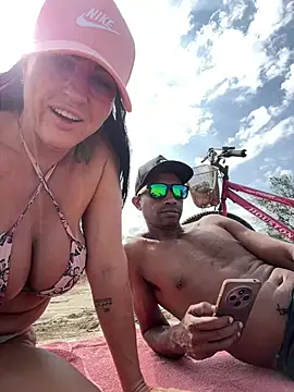 hotcasal69 online show from March 1, 2026, 6:19 pm