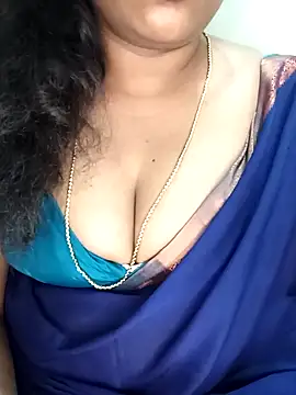 Snapshot of Chinnima143 chatting on February 12, 2026, 4:51 pm Chinnima143 online show from February 12, 2026, 4:51 pm