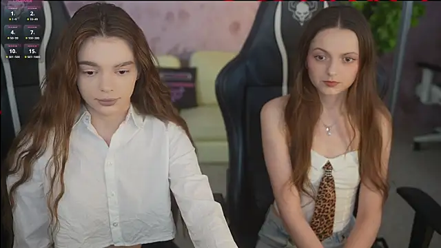 Snapshot of Zlata_Sky chatting on November 28, 2025, 3:23 pm Zlata Sky online show from November 28, 2025, 3:23 pm