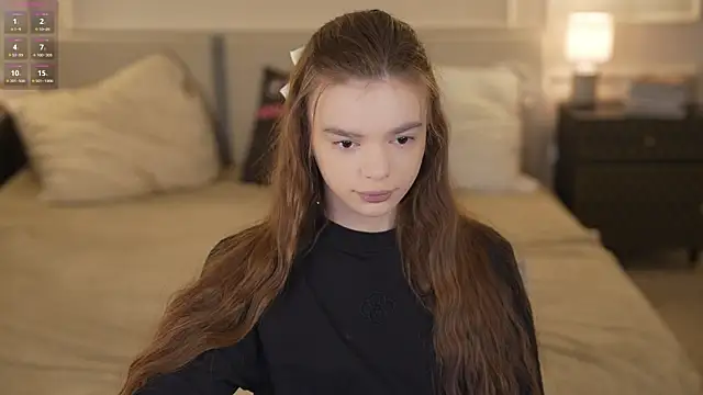 Snapshot of Zlata_Sky chatting on November 26, 2025, 3:45 pm Zlata Sky online show from November 26, 2025, 3:45 pm