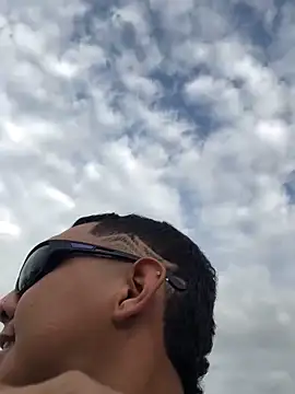  Usher online show from February 26, 2026, 9:59 pm