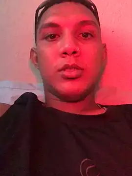  Usher online show from March 1, 2026, 9:26 pm