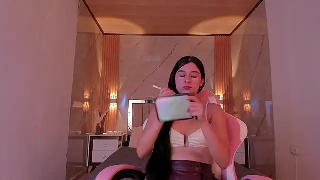 Snapshot of avigail_xo chatting on February 3, 2026, 6:57 pm avigail xo online show from February 3, 2026, 6:57 pm