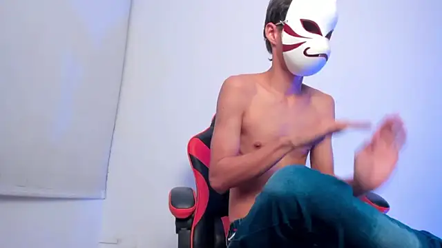 Senpai Lover  online show from February 25, 2026, 8:52 pm