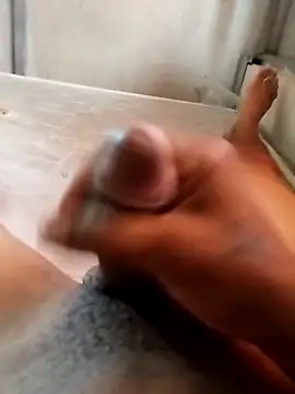 T0N112 online show from April 15, 2026, 7:07 pm