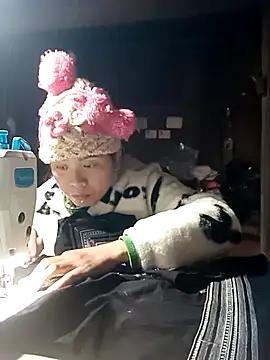 Snapshot of cana4455 chatting on February 11, 2026, 1:27 am cana4455 online show from February 11, 2026, 1:27 am