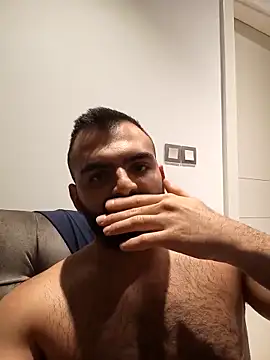 aidick10 online show from February 12, 2026, 5:23 pm